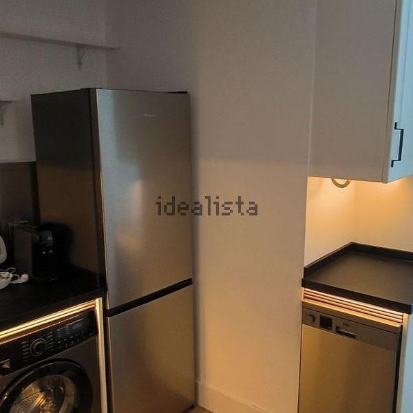 Alquiler de estudio en Avenida Pepita Durán - Photo 1