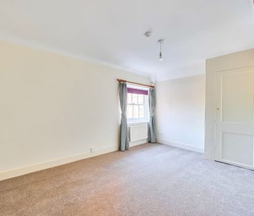 2 Bedroom House To Rent in Godinton - Photo 5