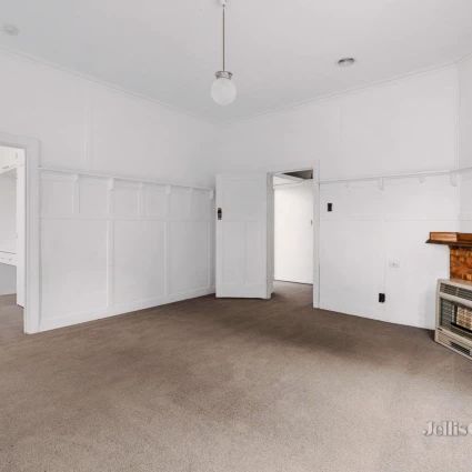 3 Bed, 2 Bath - Photo 1