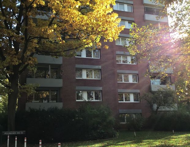 Helle Wohnung mit Gäste-WC, Balkon und Aufzug – ideal für Paare oder Familien - Photo 1