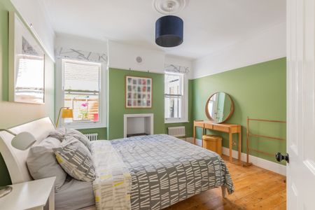 Sternhold Avenue, London, SW2 - Photo 3