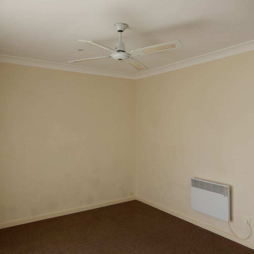 Ideal Location - Photo 1