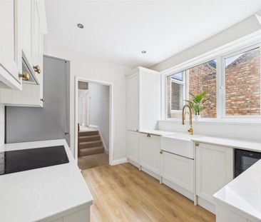 3 bedroom maisonette to rent - Photo 6
