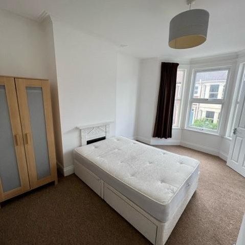 Kingston Road, Bristol - Photo 1