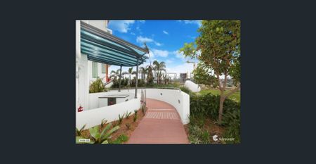 Luxury City Living | Fully Furnished 1-Bedroom Apartment - Photo 4