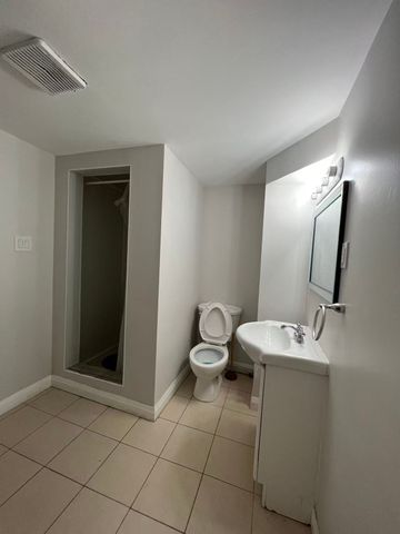For Lease - 237 Braymore Boulevard Unit# BSMT, Toronto, Ontario - Photo 3