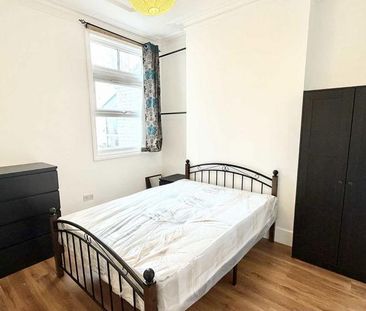 5 bedroom house to rent - Photo 1