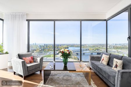 Magnificent furnished bright penthouse for rent in L'Île-des-Soeurs, sought-after Pointe-Nord - Photo 4