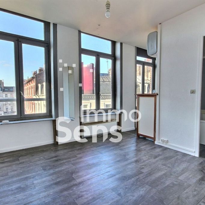 Location appartement - Lille Centre - Photo 1