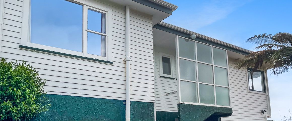Spacious 4-Bedroom Home in Popular Karori - Photo 1