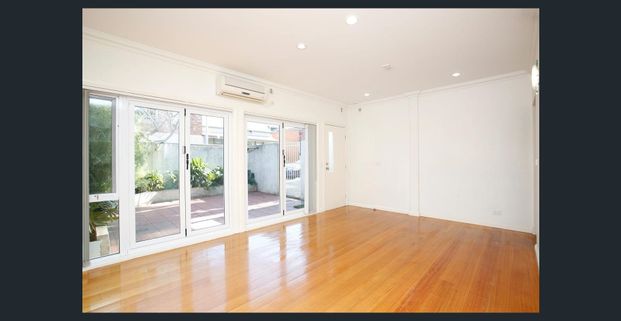 Move in for Christmas! - Position Perfect - Photo 1