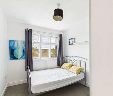 Dumbarton Road, London, SW2 - Photo 1