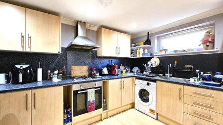 1 bedroom apartment to rent - Photo 3