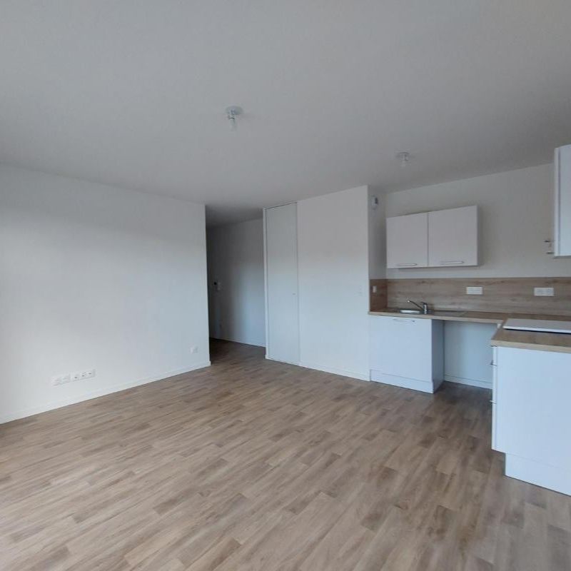 Location Appartement 2 pièces 42m² NOTRE DAME DE BONDEVILLE 76960 - Photo 1