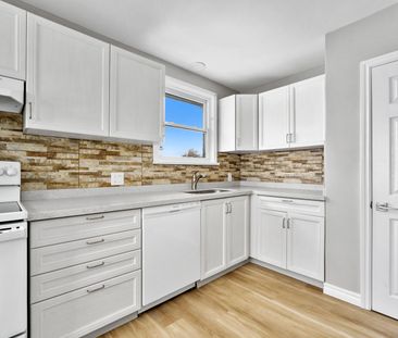 For Lease - 176 Sydenham Street Unit# Upper, Cobourg, Ontario - Photo 5