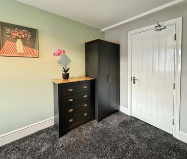 1 bedroom in a house share to rent - Photo 6