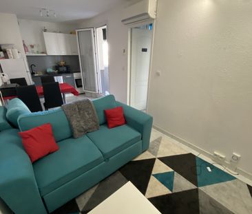 T2 33 m2 + Loggia - La Rode - Photo 2