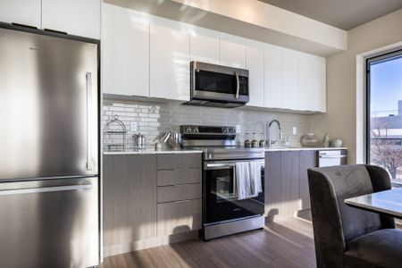 Boul. Brunswick, H9R 0H9, Pointe-Claire - Photo 2