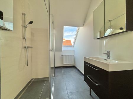 Exklusiver Erstbezug inklusive PKW-Stellplatz + Ruhelage in Mauer ! - Photo 3