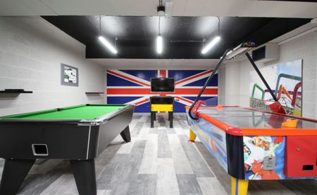 1 bed Shared Flat for Rent - Photo 3