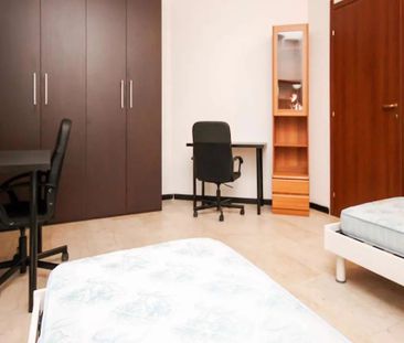 Via Imperia, Milan, Lombardy 20142 - Photo 5