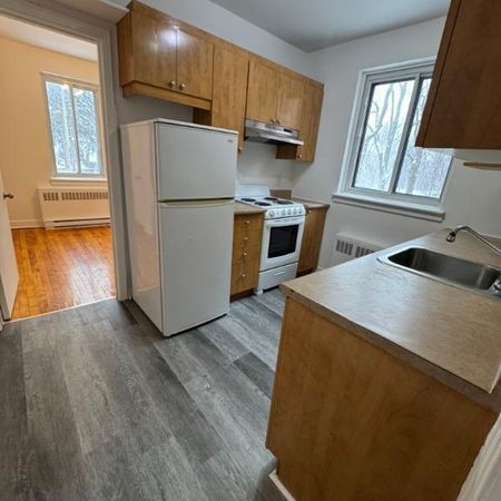 4 1/2 À LOUER, CÔTE DES NEIGES, 1500$, 1er février - Photo 3