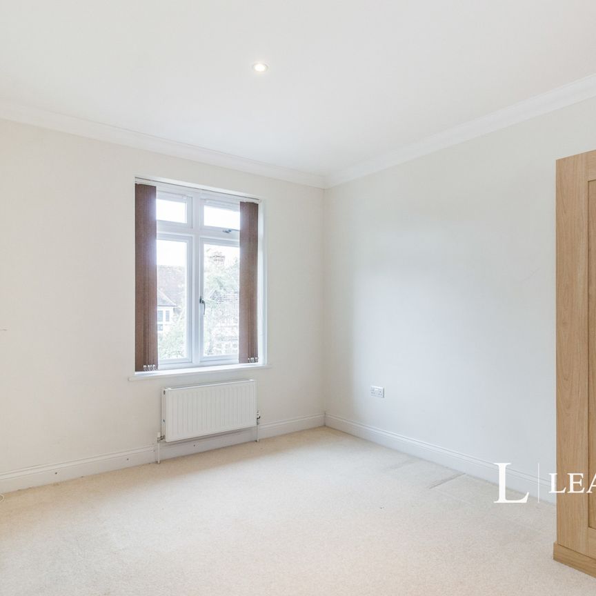 property to rent Beresford Road, Cheam, Sutton, SM2 - Photo 1