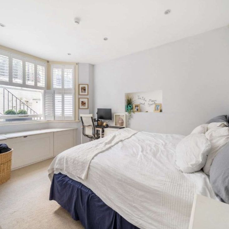 2 Bed Flat, Gwendwr Road, W14 - Photo 1