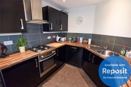 2 bedroom flat to rent - Photo 3