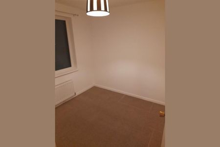 2 bedroom semi-detached house to rent - Photo 2