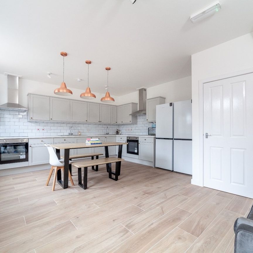Room in a Shared House, Colbeck Road, HA1 - Photo 1