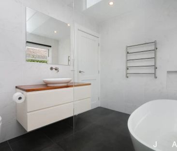 “A Real Charmer” - Photo 5