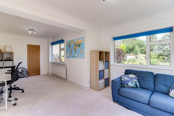 4 bedroom detached house to rent - Photo 1