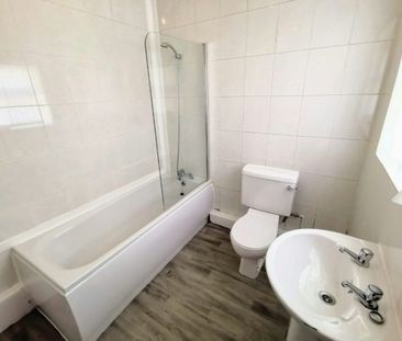 Leek Road, Shelton, Stoke-On-Trent, ST4 - Photo 4