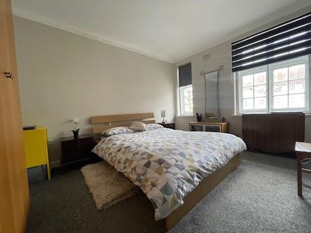 Market Place Hampstead Garden Suburb NW11 - Photo 3