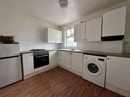 Bannockburn Road, London SE18 - Photo 3