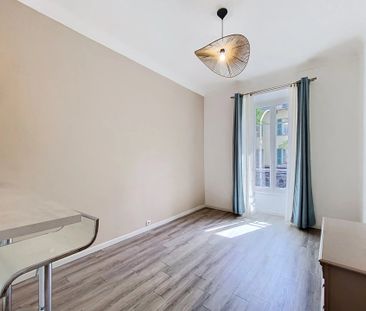 Location Appartement 2 pièces 47m² NICE 06000 - Photo 3