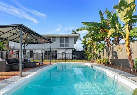 Smithfield - Photo 4