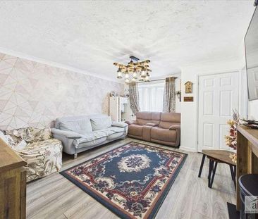 Largent Grove, Kesgrave, Ipswich, IP5 - Photo 1