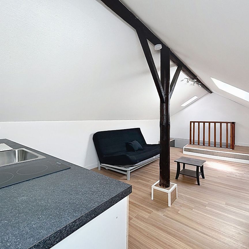 Appartement à louer - REIMS - PROCHE AVENUE DE LAON - Photo 1