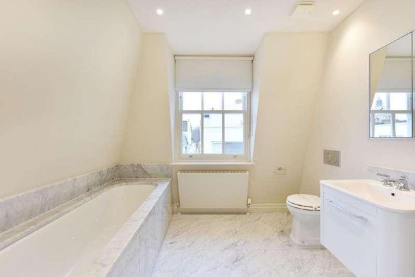 Corner House, Montpelier Walk, Knightsbridge, London, SW7 - Photo 1