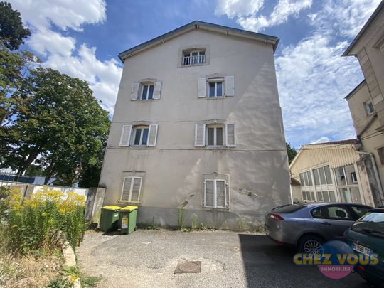 NANCY APPARTEMENT TRAVERSANT SECTEUR FAC DE LETTRE. - Photo 1