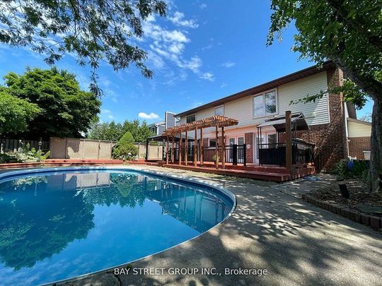 For Lease - 1412 Peerless Court, Oakville, Ontario - Photo 1