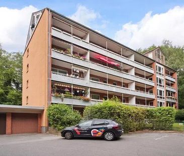 sanierte 3-Zi-Wohnung mit Tiefgarage in Geesthacht zu vermieten! - Foto 1