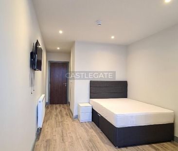 Studio to rent - Photo 2