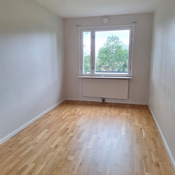 Karlslättsv 6 C - Photo 1