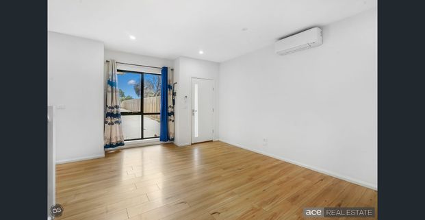 Location at its best!!!!! - Photo 1