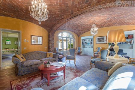Villa Cardo - historic estate in the hills that surround Lucca - Photo 3
