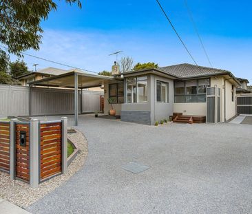 20 Taronga Court, Nunawading, Vic 3131 - Photo 1