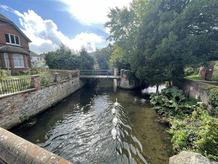 High Street, Canterbury - Photo 4